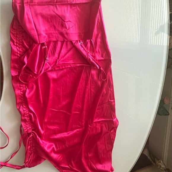 Vibrant Pink Satin Dress - Picture 2 of 3
